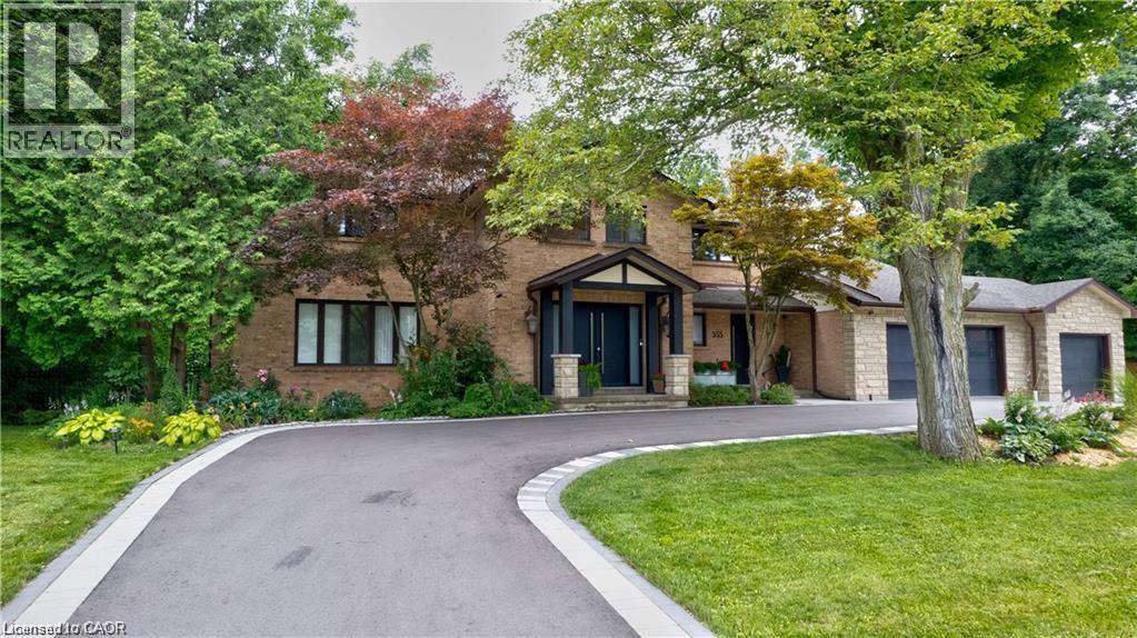 355 EDGEHILL Drive, Kitchener, Ontario
