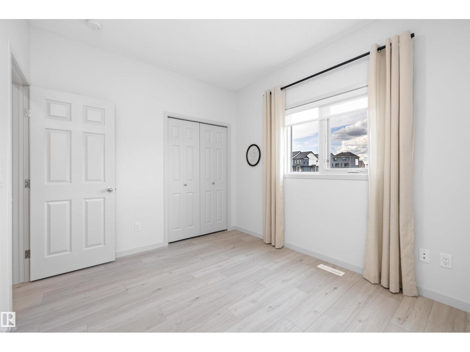 17431 7 St NE, Edmonton, Alberta  T5Y 4E7 - Photo 9 - E4496592