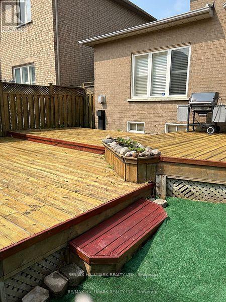 15 Magenta Street, Richmond Hill, Ontario  L4B 4H2 - Photo 15 - N13509758