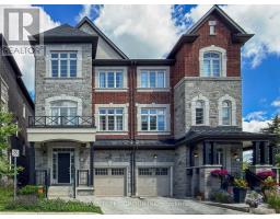 8 GLOBEMASTER LANE, Richmond Hill, Ontario