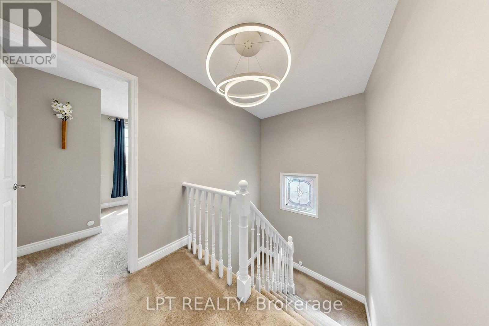 30 Pentland Crescent, Vaughan, Ontario  L6A 1T5 - Photo 10 - N13509766