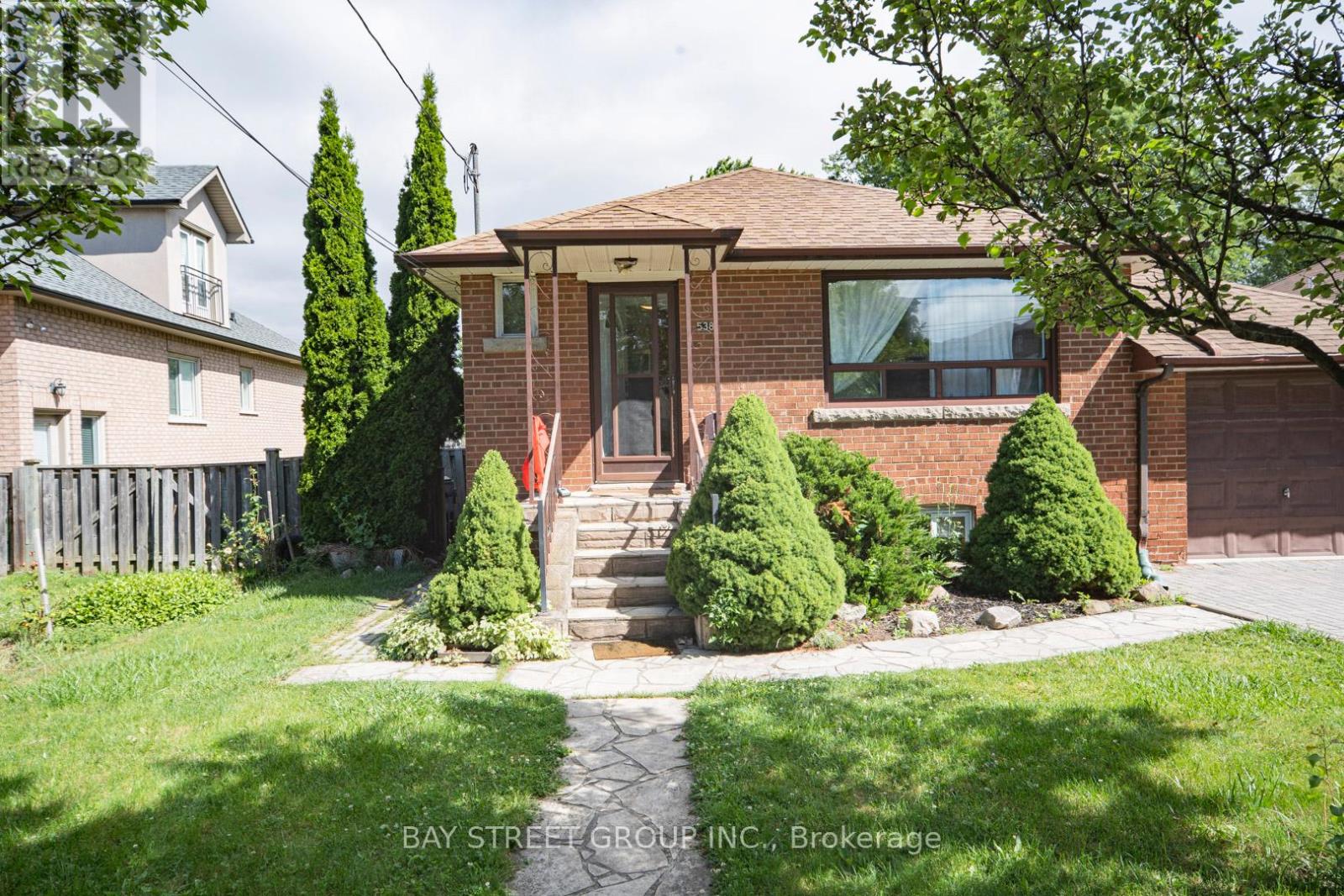 BASEMENT - 538 QUEENS DRIVE, Toronto, Ontario