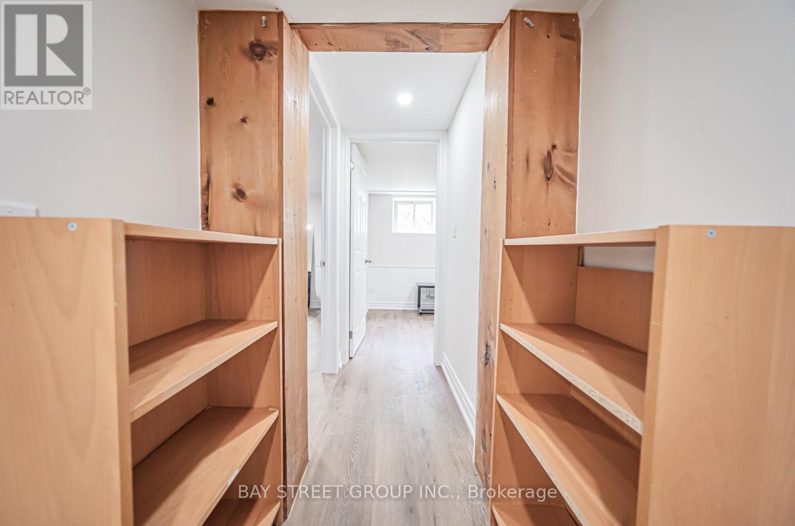 Basement - 538 Queens Drive, Toronto, Ontario  M6L 1M8 - Photo 15 - W13509816