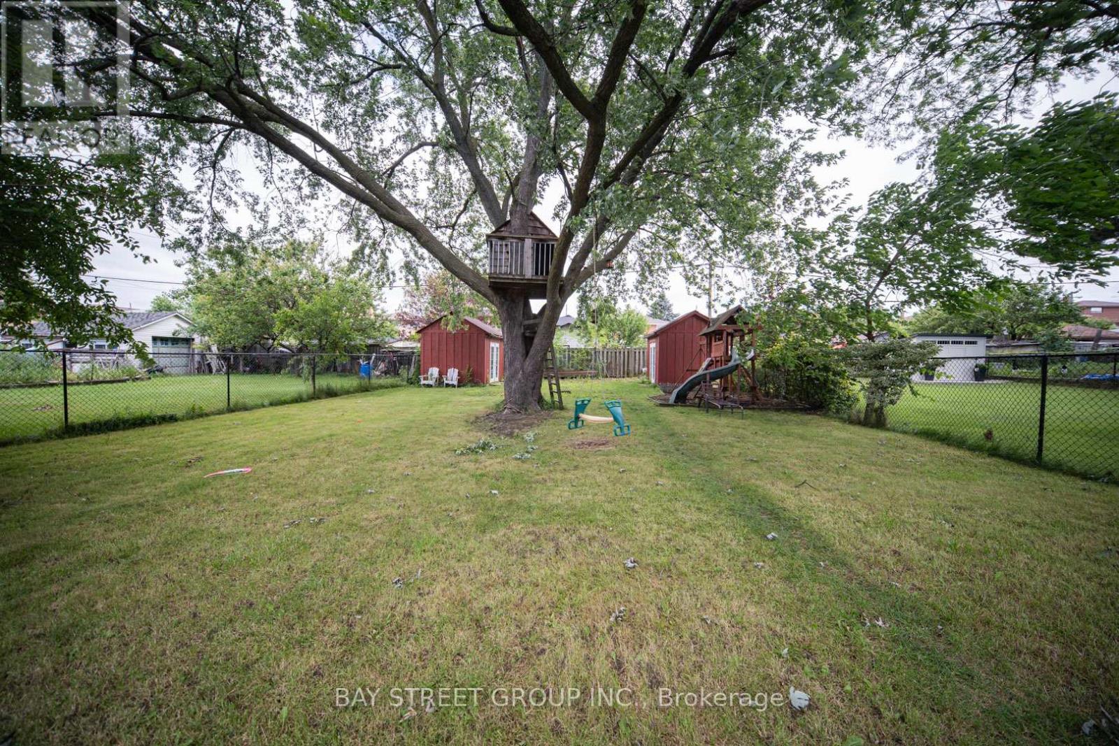 Basement - 538 Queens Drive, Toronto, Ontario  M6L 1M8 - Photo 24 - W13509816