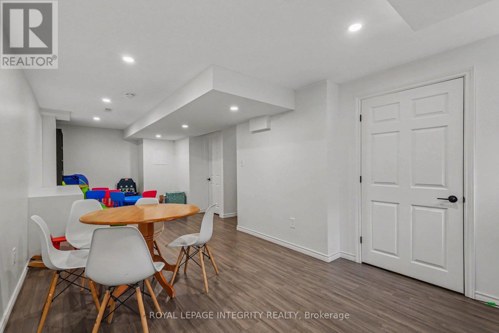 555 Foxlight Circle, Ottawa, Ontario K2M 0L9 - Photo 22 - X13509842