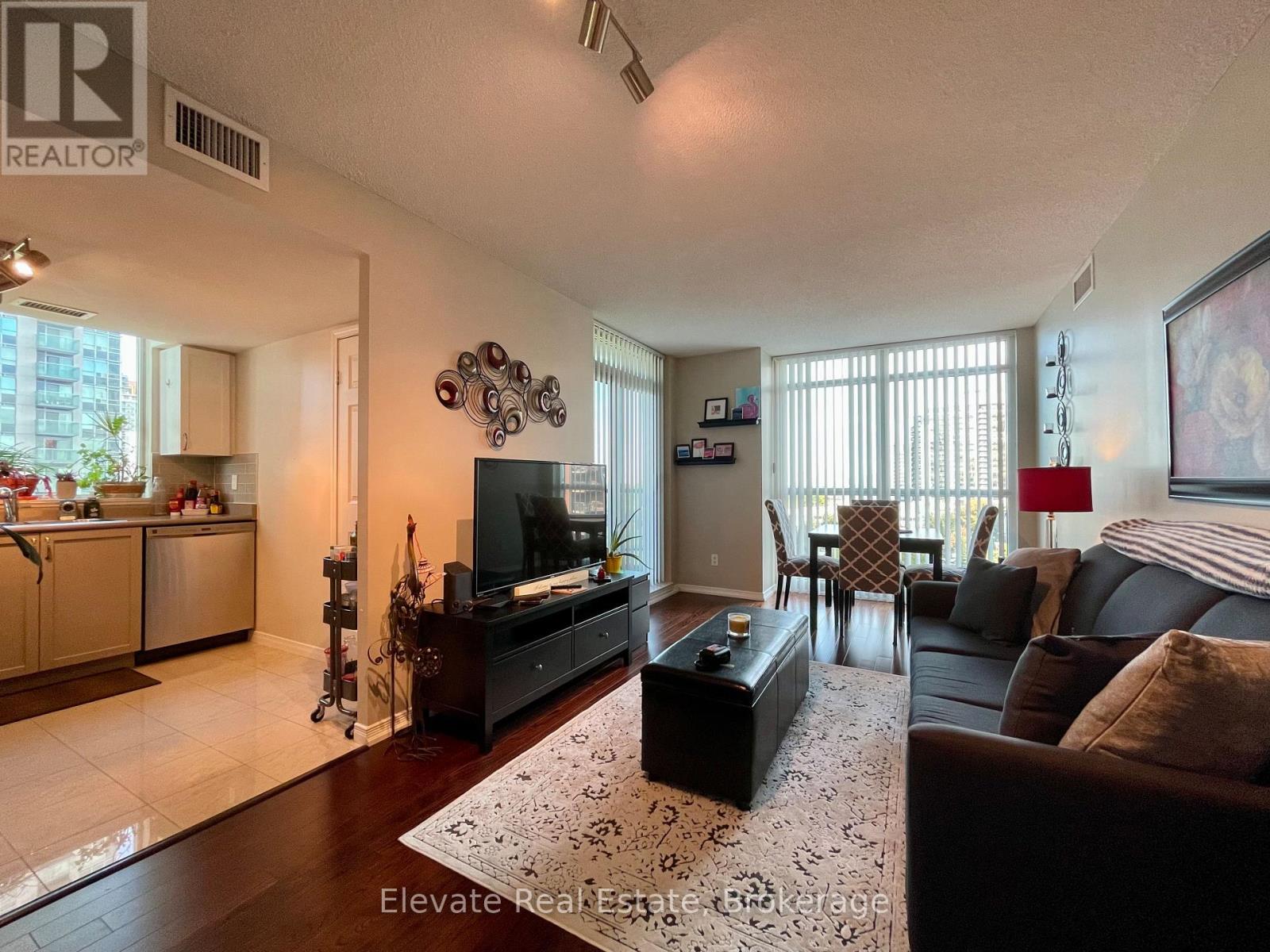 811 - 28 Harrison Garden Boulevard, Toronto, Ontario  M2N 7B5 - Photo 8 - C13509862