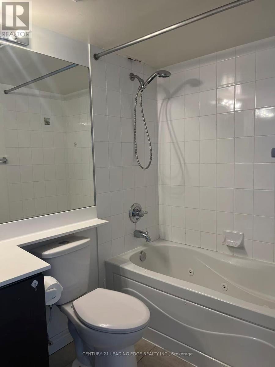 704 - 70 Town Centre Court, Toronto, Ontario  M1P 0B2 - Photo 12 - E13509028