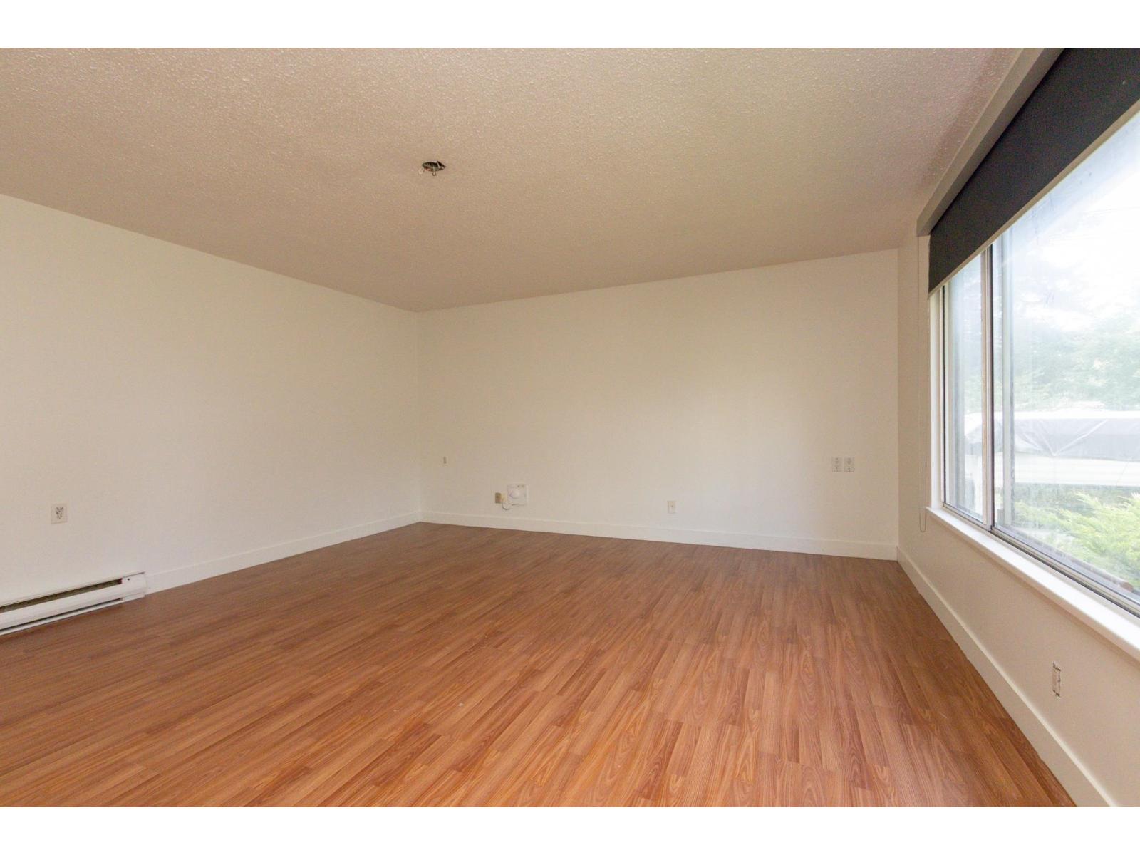 14448 106 Avenue, Surrey, British Columbia  V3R 1T1 - Photo 5 - R3141789