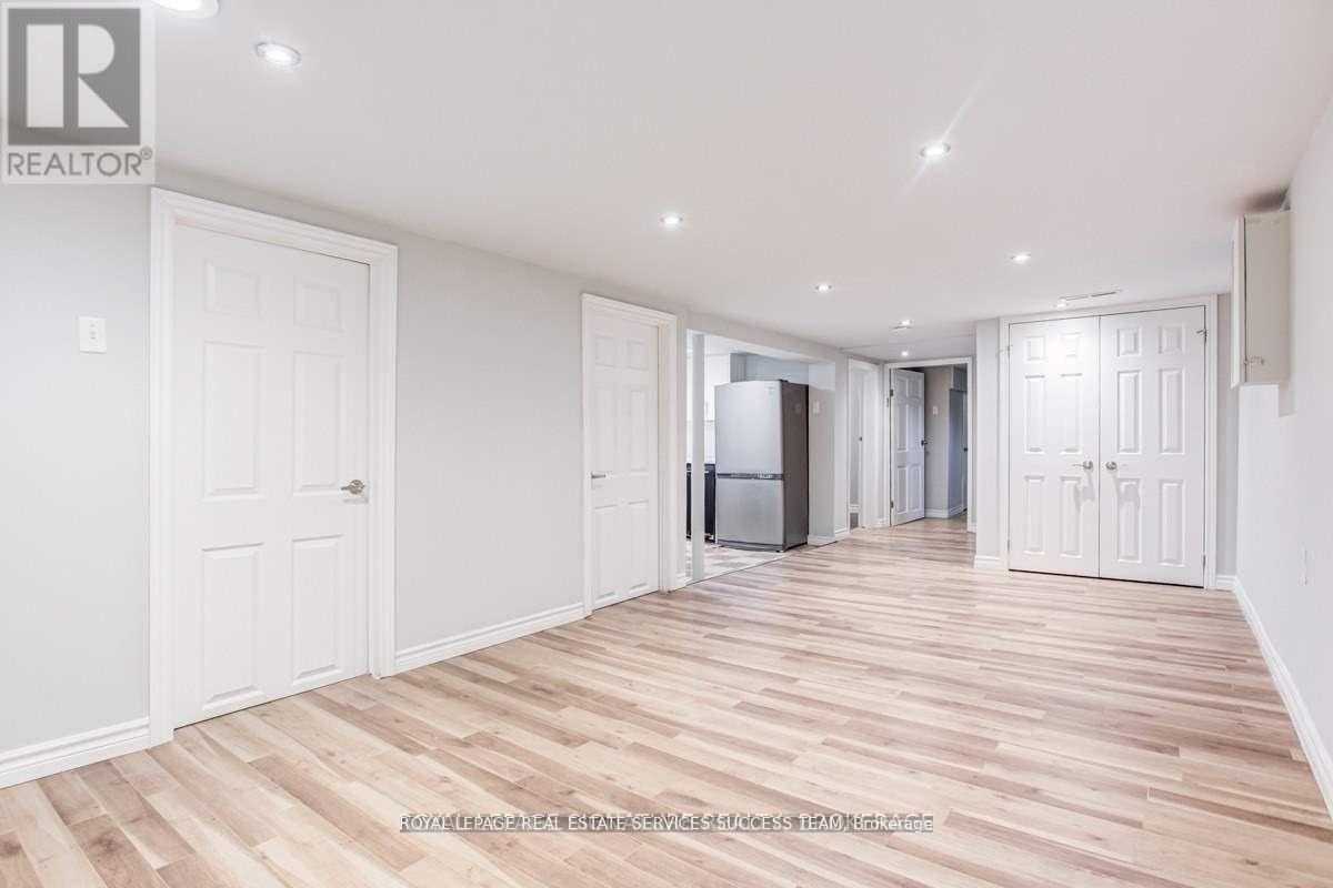 260 DEMAINE (BSMT) CRESCENT, Richmond Hill, Ontario