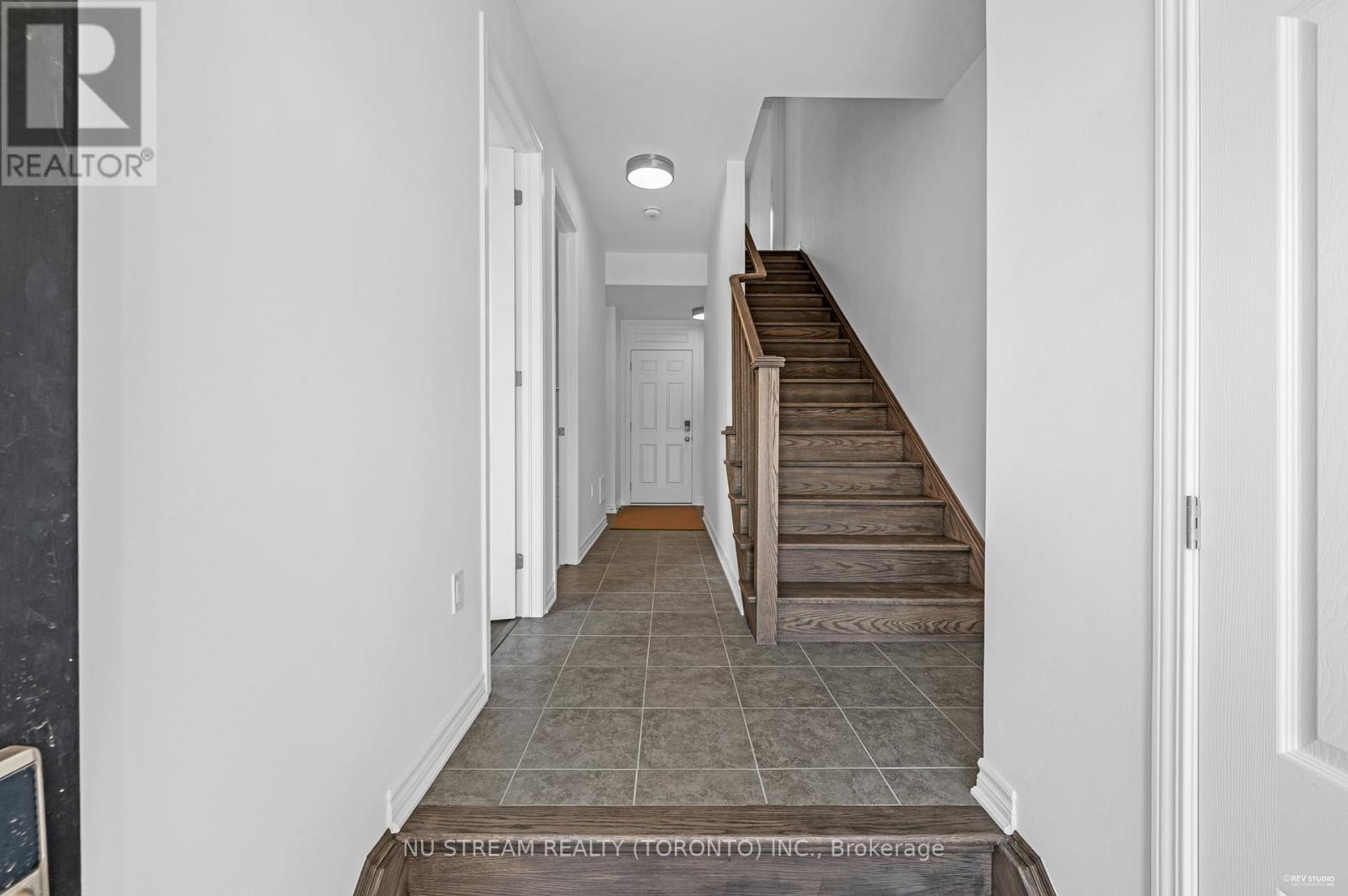 3034 Merrick Road, Oakville, Ontario  L6H 7G1 - Photo 2 - W13509878