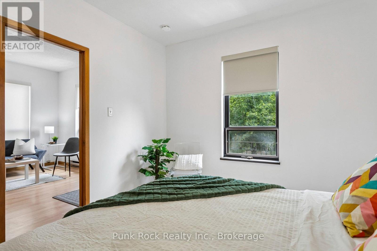 18 Lochearne Street, Hamilton, Ontario  L8R 1V8 - Photo 10 - X13509892