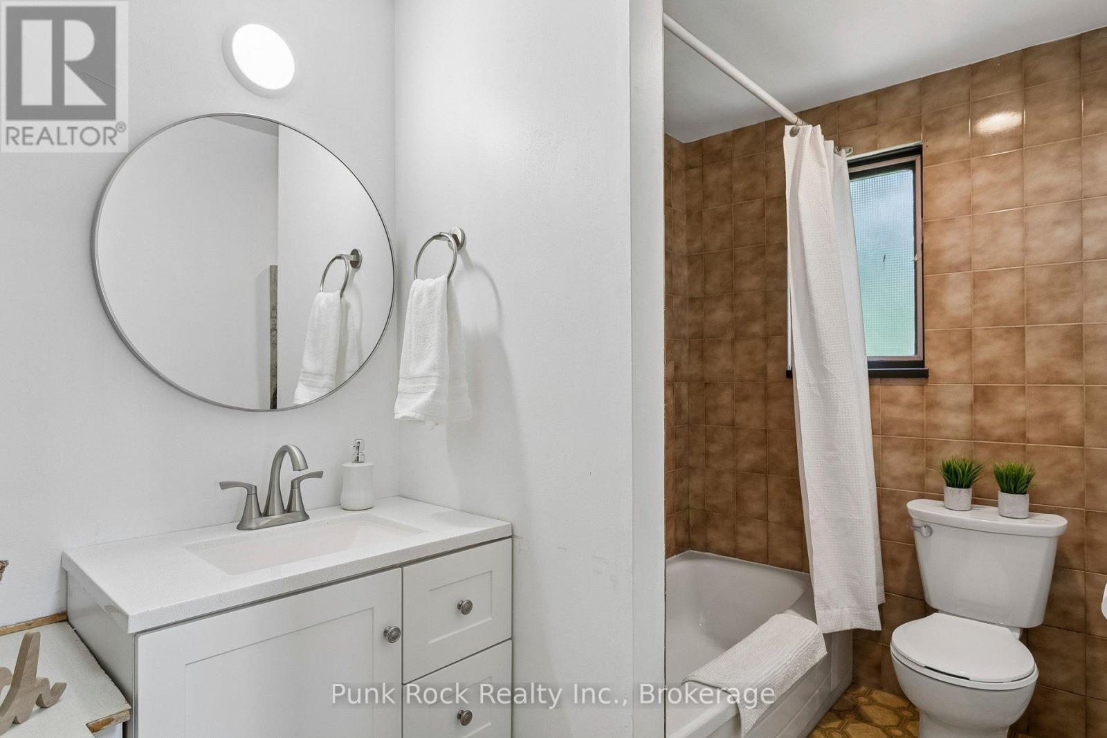 18 Lochearne Street, Hamilton, Ontario  L8R 1V8 - Photo 19 - X13509892