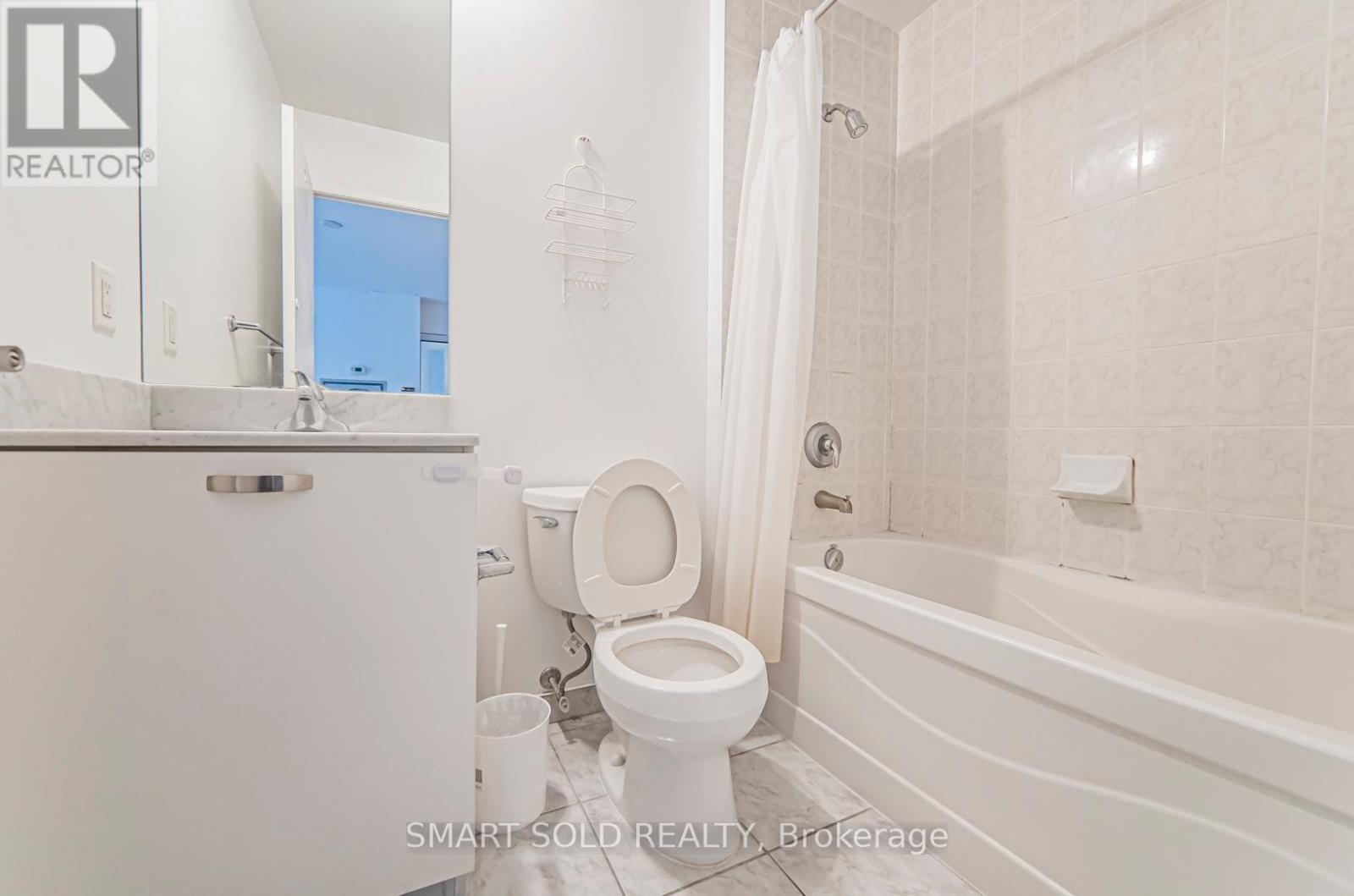 3708 - 38 Grenville Street, Toronto, Ontario  M4Y 1A5 - Photo 20 - C13509900