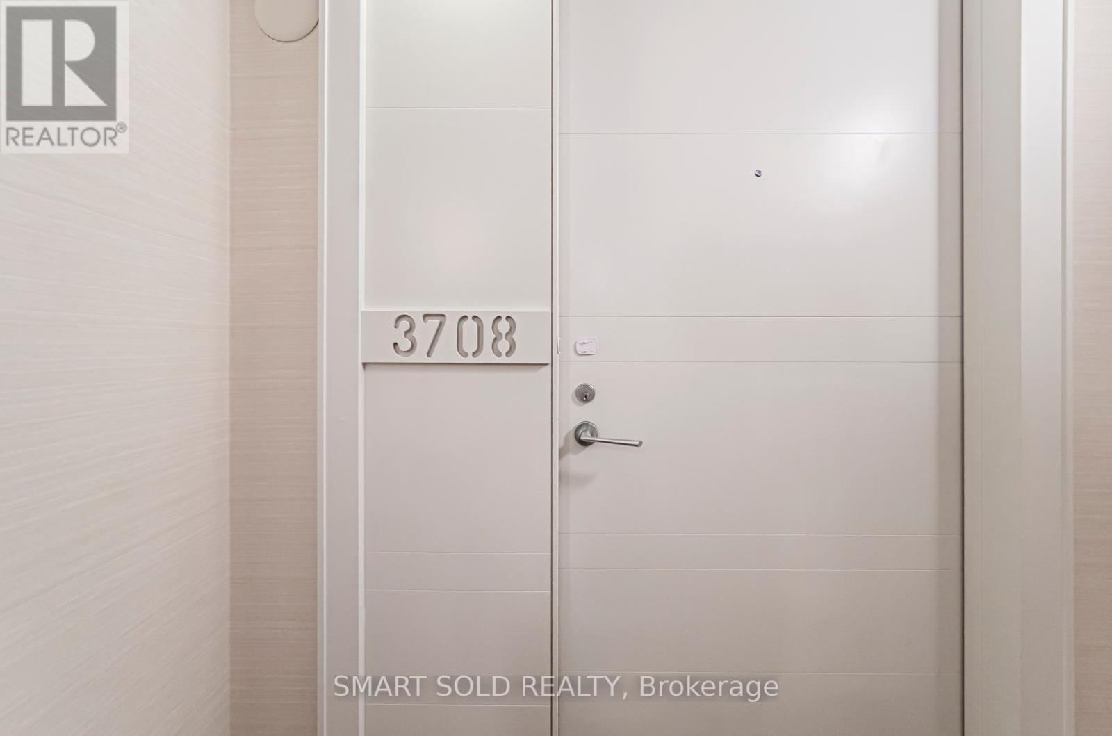 3708 - 38 Grenville Street, Toronto, Ontario  M4Y 1A5 - Photo 3 - C13509900