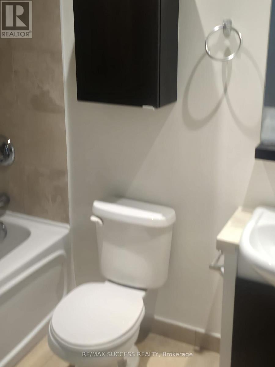 2912 - 208 Queens Quay W Street N, Toronto, Ontario  M5J 5Y5 - Photo 10 - C13509930