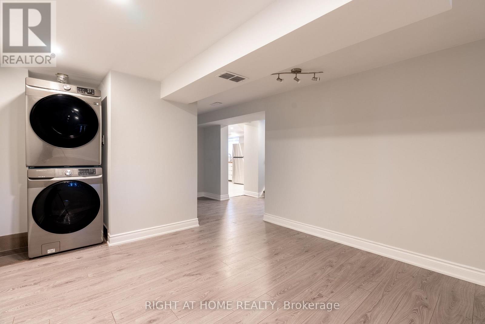 214 Kenilworth Avenue S, Hamilton, Ontario  L8K 2T4 - Photo 12 - X13509894