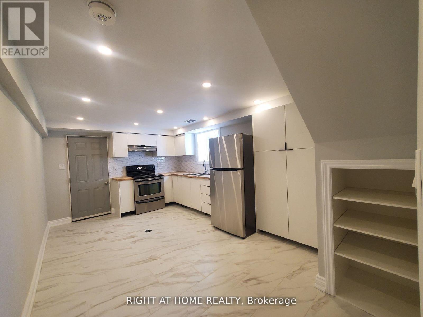 214 Kenilworth Avenue S, Hamilton, Ontario  L8K 2T4 - Photo 17 - X13509894