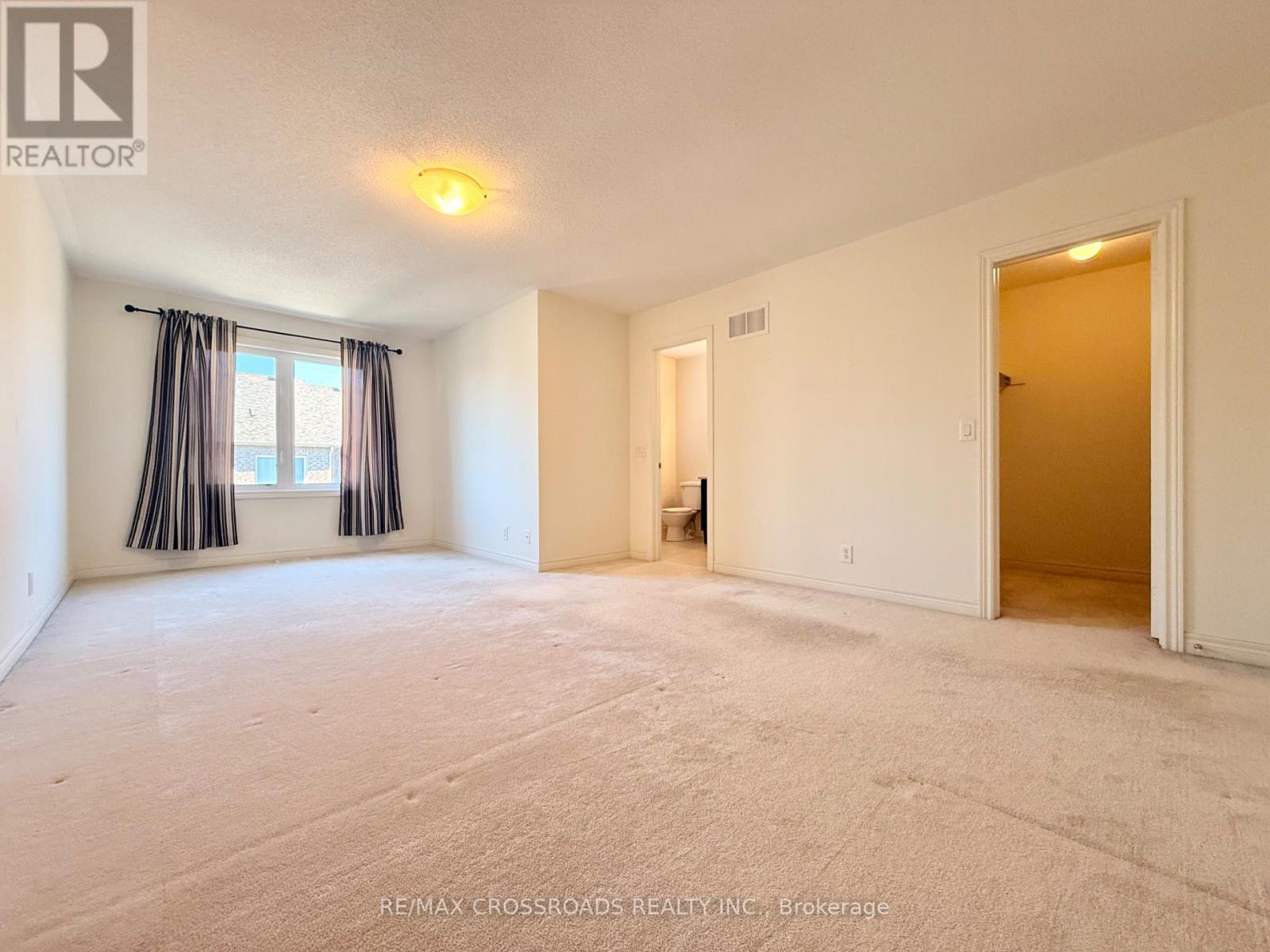 158 Harvest Hills Boulevard, Newmarket, Ontario  L9N 0C1 - Photo 11 - N13509948