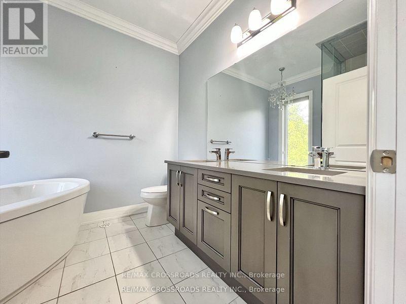 45 Plowman Lane, Richmond Hill, Ontario  L4S 0G4 - Photo 18 - N13509954