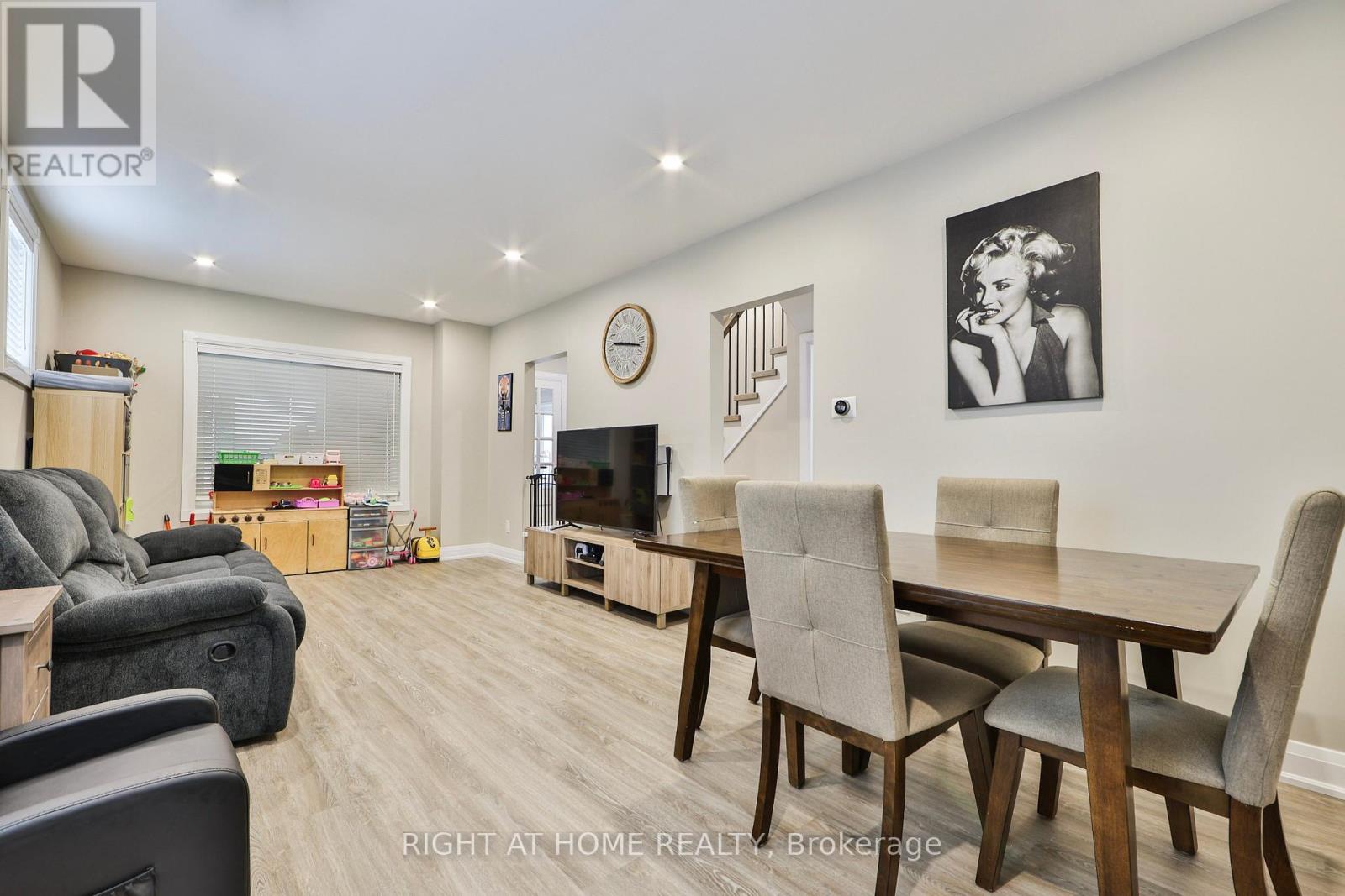 90 Mill Street South Street S, Brampton, Ontario  L6Y 1T2 - Photo 7 - W13509952