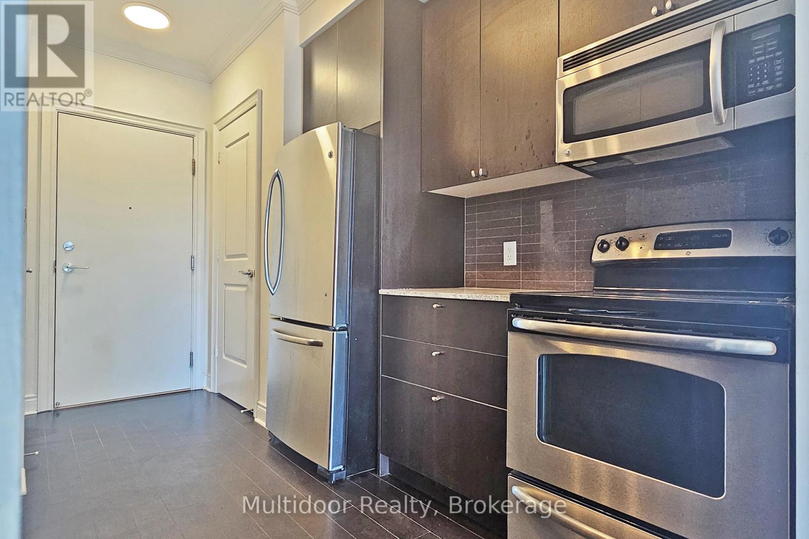 413 - 16 Brookers Lane, Toronto, Ontario  M8V 0A5 - Photo 5 - W13509886