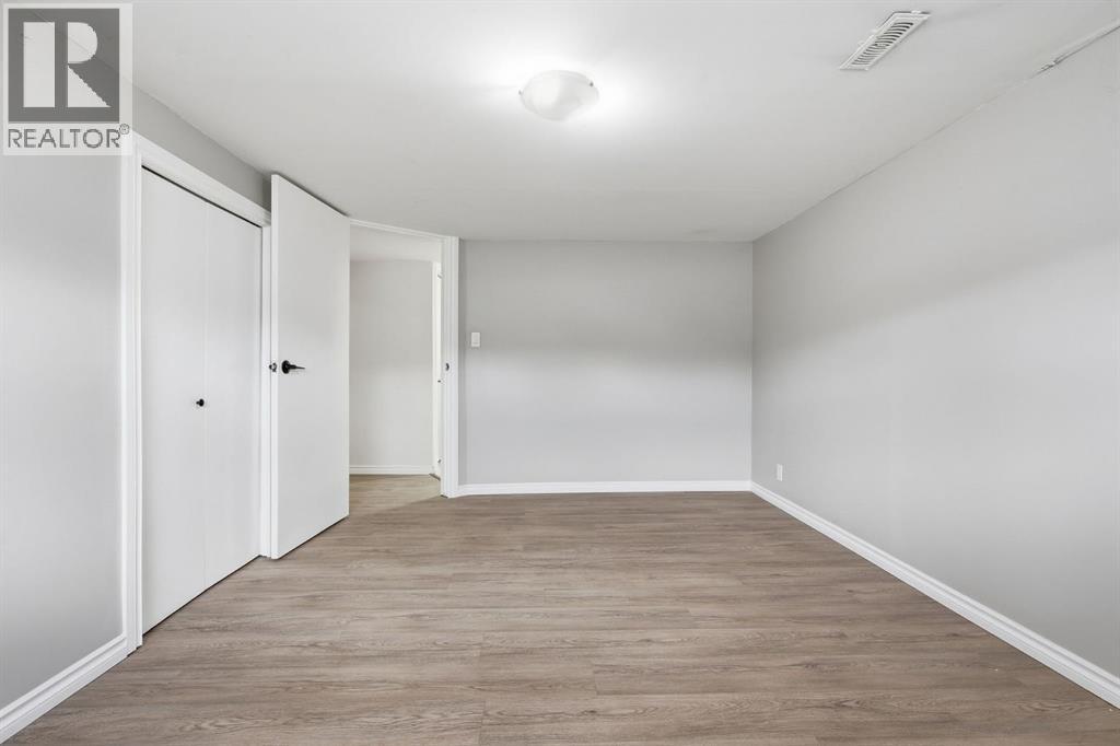 28 Fallingworth Court Ne, Calgary, Alberta  T3J 1G4 - Photo 32 - A2325430