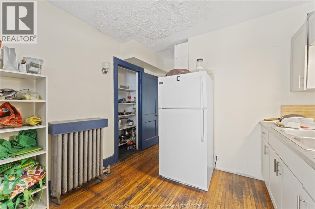 3060 Sandwich, Windsor, Ontario  N9C 1A4 - Photo 15 - 26013889