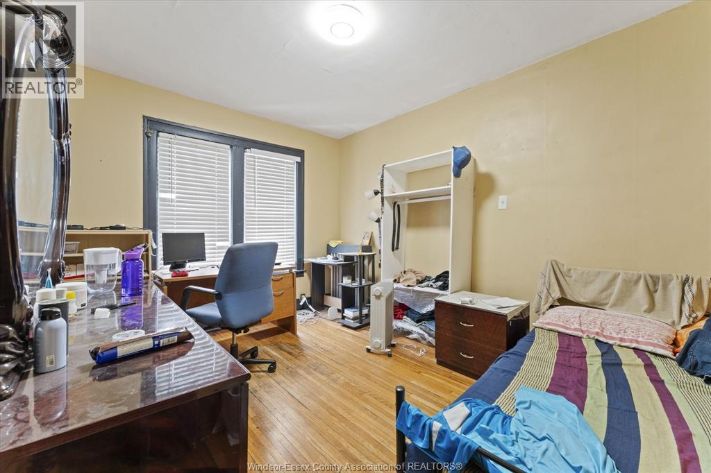 3060 Sandwich, Windsor, Ontario  N9C 1A4 - Photo 18 - 26013889