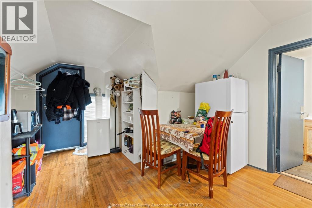 3060 Sandwich, Windsor, Ontario  N9C 1A4 - Photo 22 - 26013889