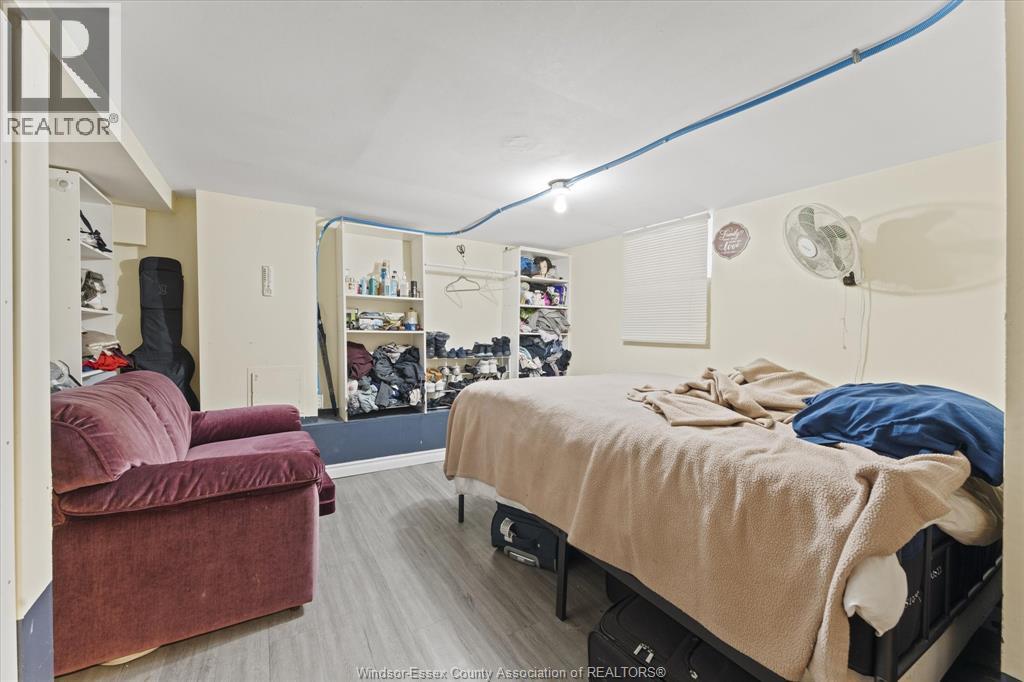 3060 Sandwich, Windsor, Ontario  N9C 1A4 - Photo 32 - 26013889