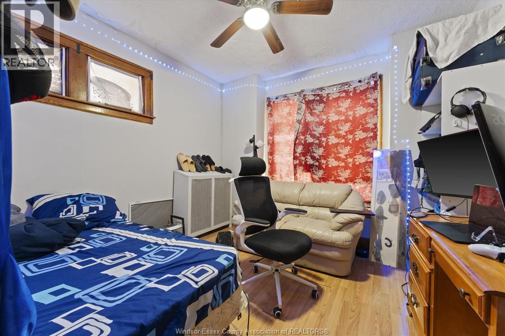 3060 Sandwich, Windsor, Ontario  N9C 1A4 - Photo 8 - 26013889