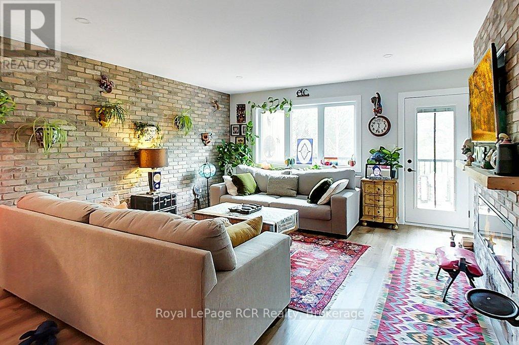 815 18th Street, Hanover, Ontario  N4N 0C5 - Photo 14 - X13510034