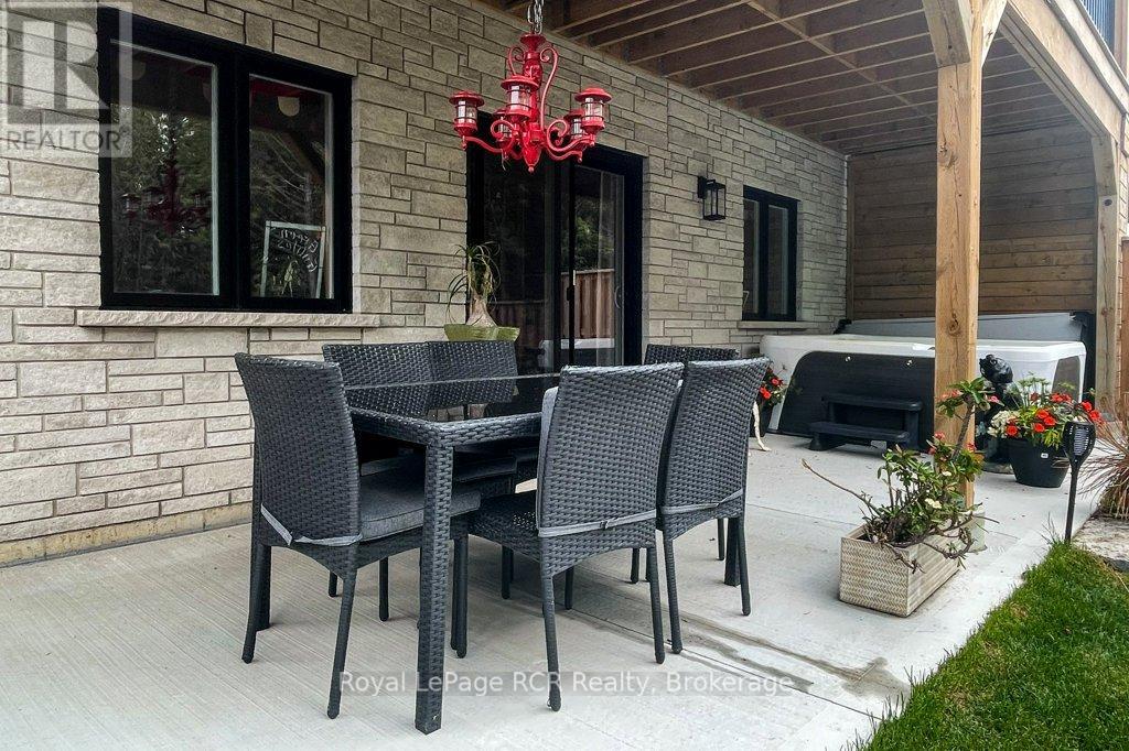 815 18th Street, Hanover, Ontario  N4N 0C5 - Photo 33 - X13510034