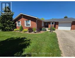 103 MARGARET ELIZABETH AVENUE, Grey Highlands, Ontario