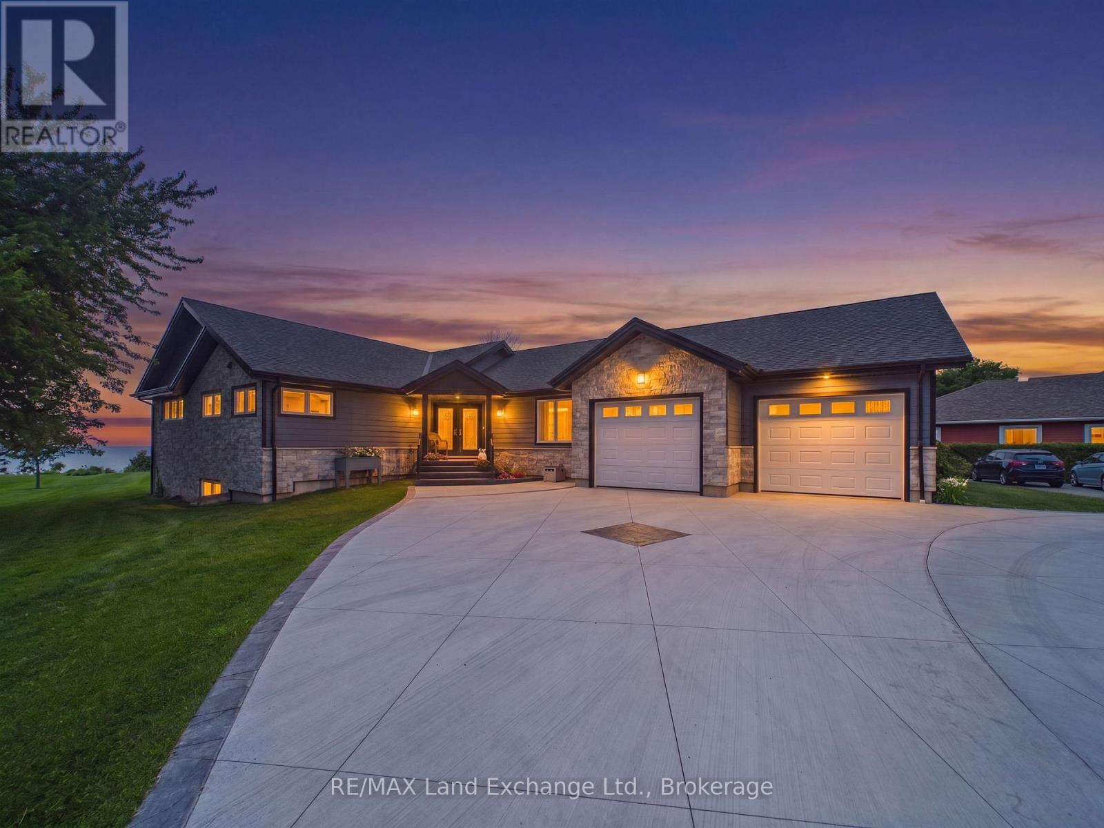 752 LAKE RANGE DRIVE, Huron-Kinloss, Ontario
