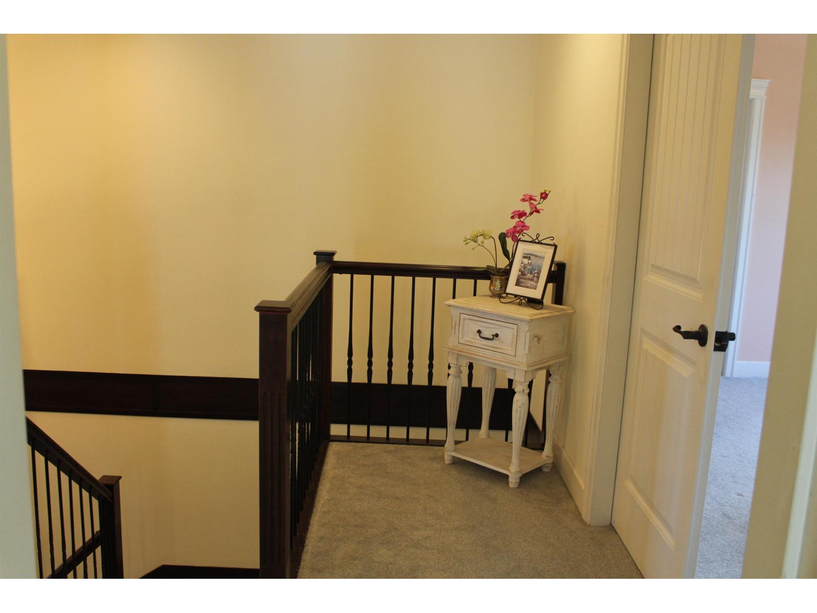 Upper Two Level 19670 71a Avenue, Langley, British Columbia  V2Y 3A4 - Photo 17 - R3141803