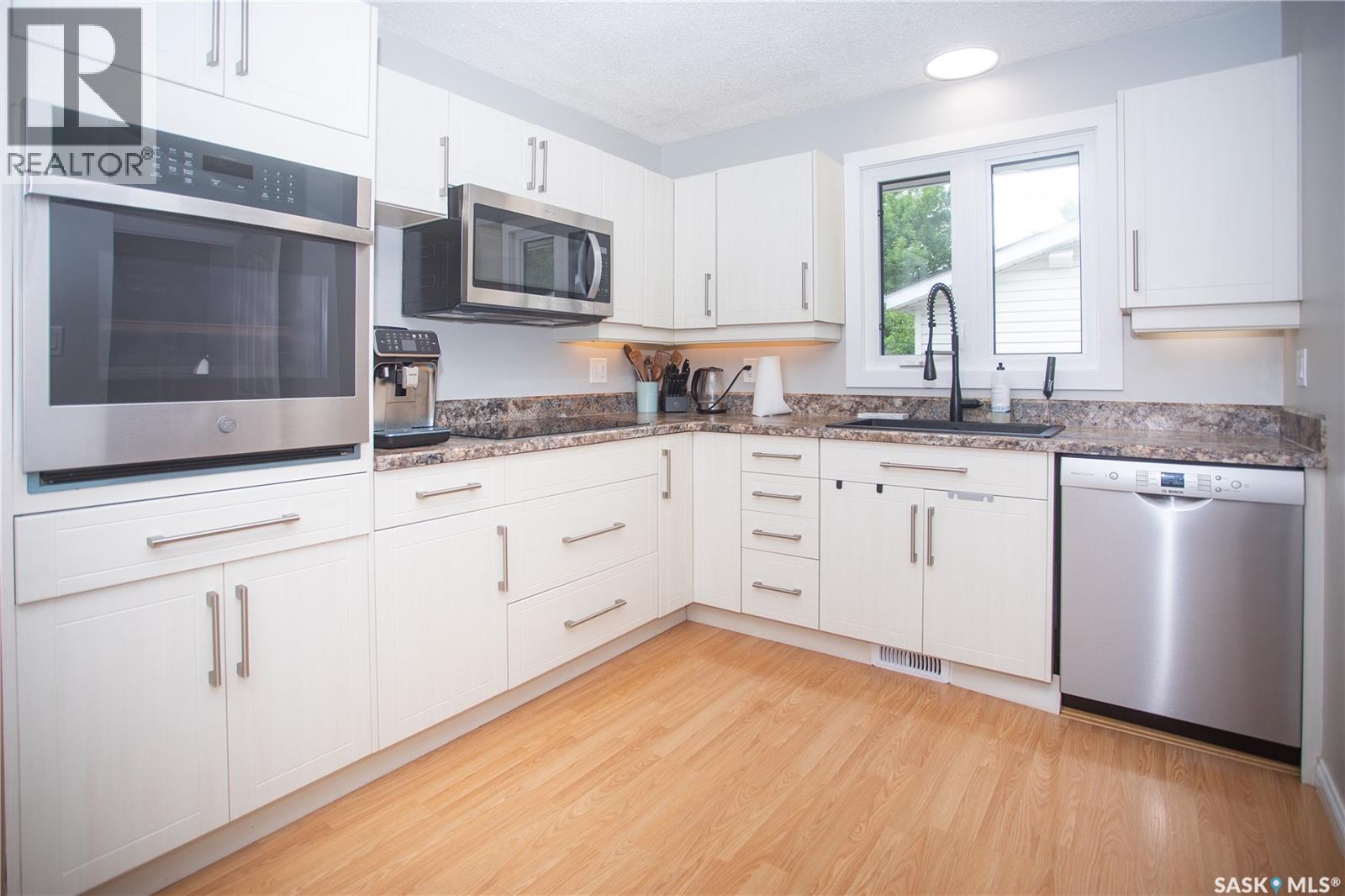 365 Waterloo Crescent, Saskatoon, Saskatchewan  S7H 4H7 - Photo 21 - SK041232