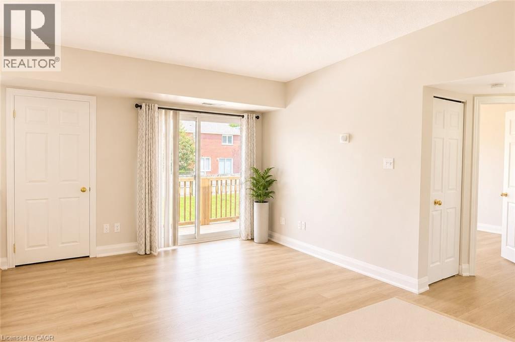 4140 Foxwood Drive Unit# 906, Burlington, Ontario  L7M 4R4 - Photo 5 - 40844395