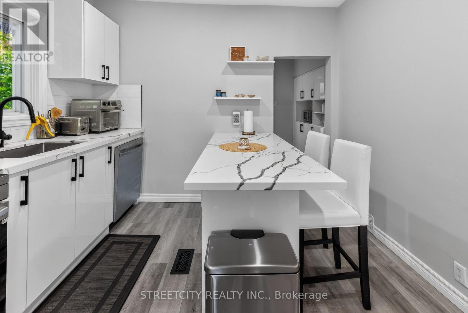 77 Pearl Street E, St. Thomas, Ontario  N5P 2P6 - Photo 10 - X13511154