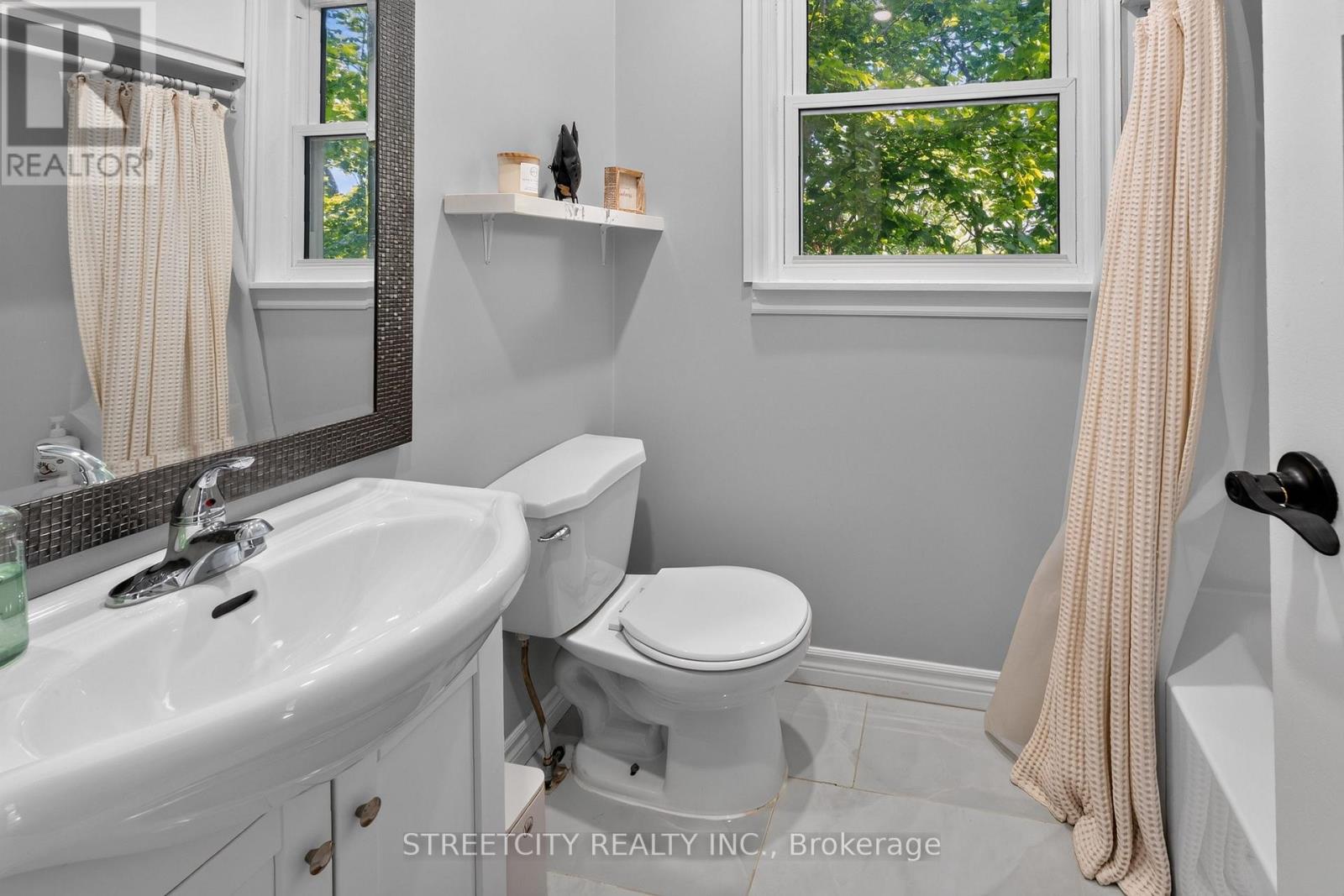 77 Pearl Street E, St. Thomas, Ontario  N5P 2P6 - Photo 17 - X13511154