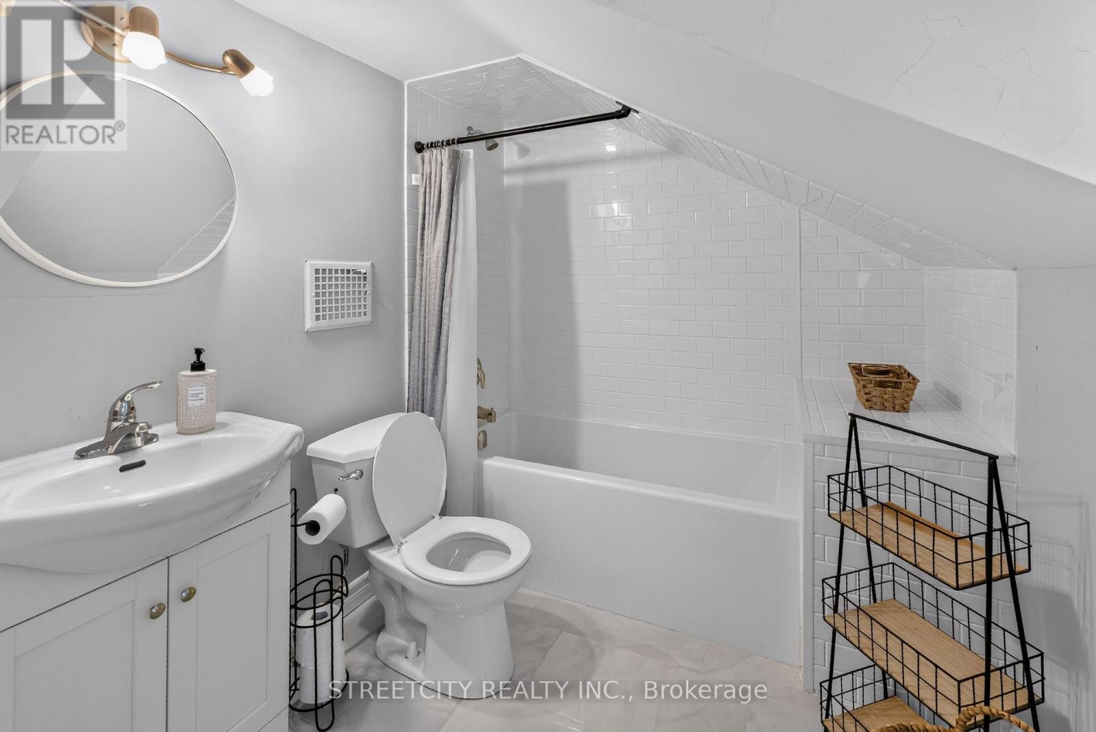 77 Pearl Street E, St. Thomas, Ontario  N5P 2P6 - Photo 19 - X13511154