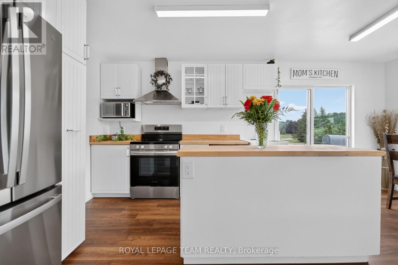 34 Jenna Drive, Mcnab/braeside, Ontario  K7S 0E9 - Photo 8 - X13511174