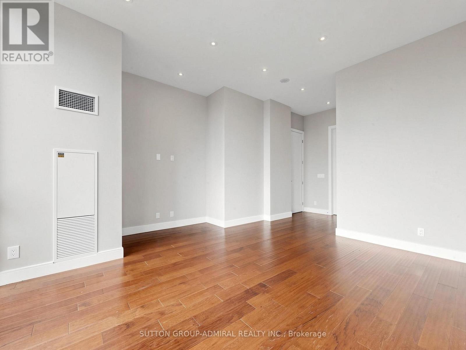 Ph 401 - 825 Church Street, Toronto, Ontario  M4W 3Z4 - Photo 12 - C13509998