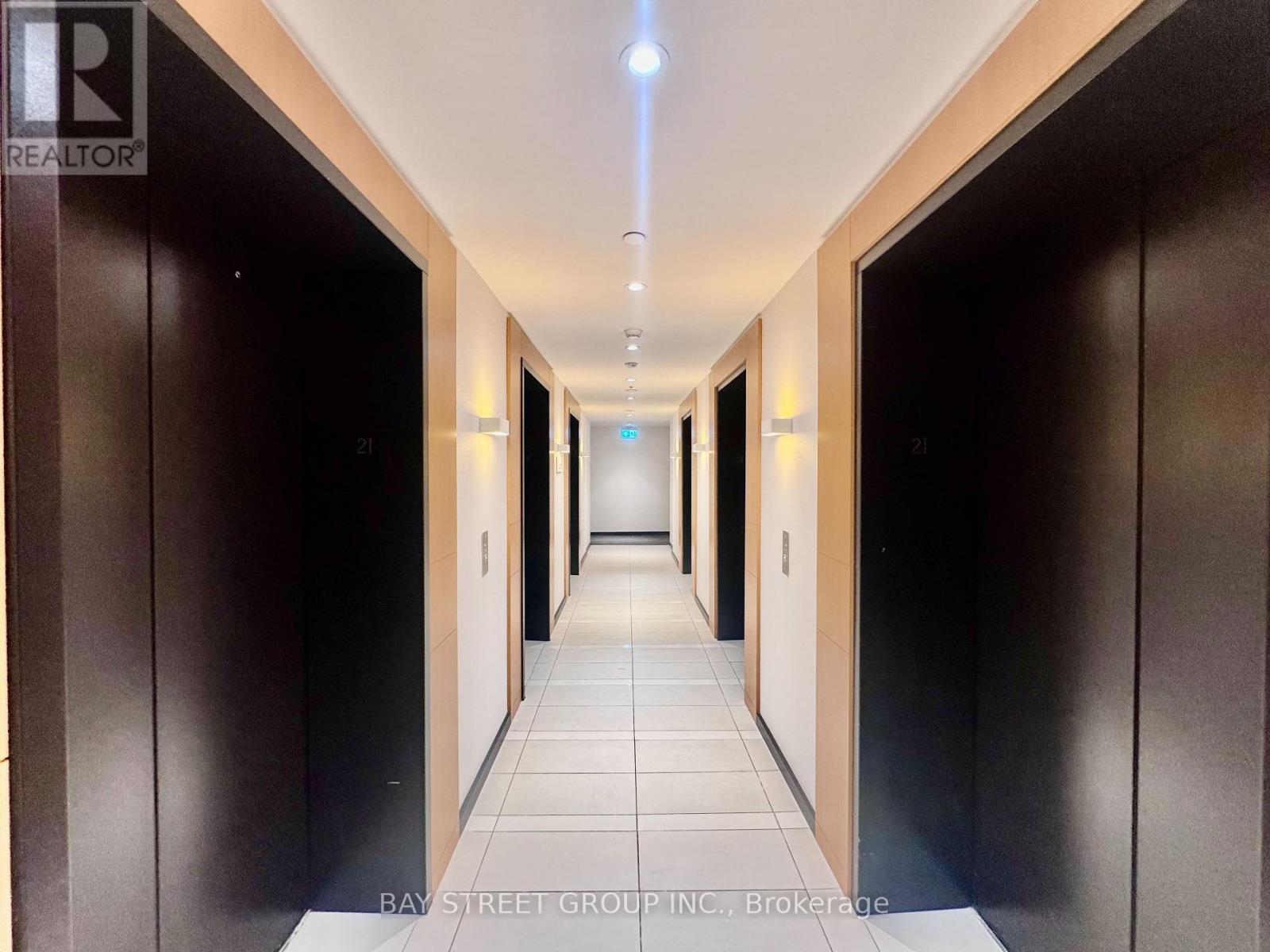 2103 - 11 Wellesley Street W, Toronto, Ontario M4Y 0G4 - Photo 20 - C13510002