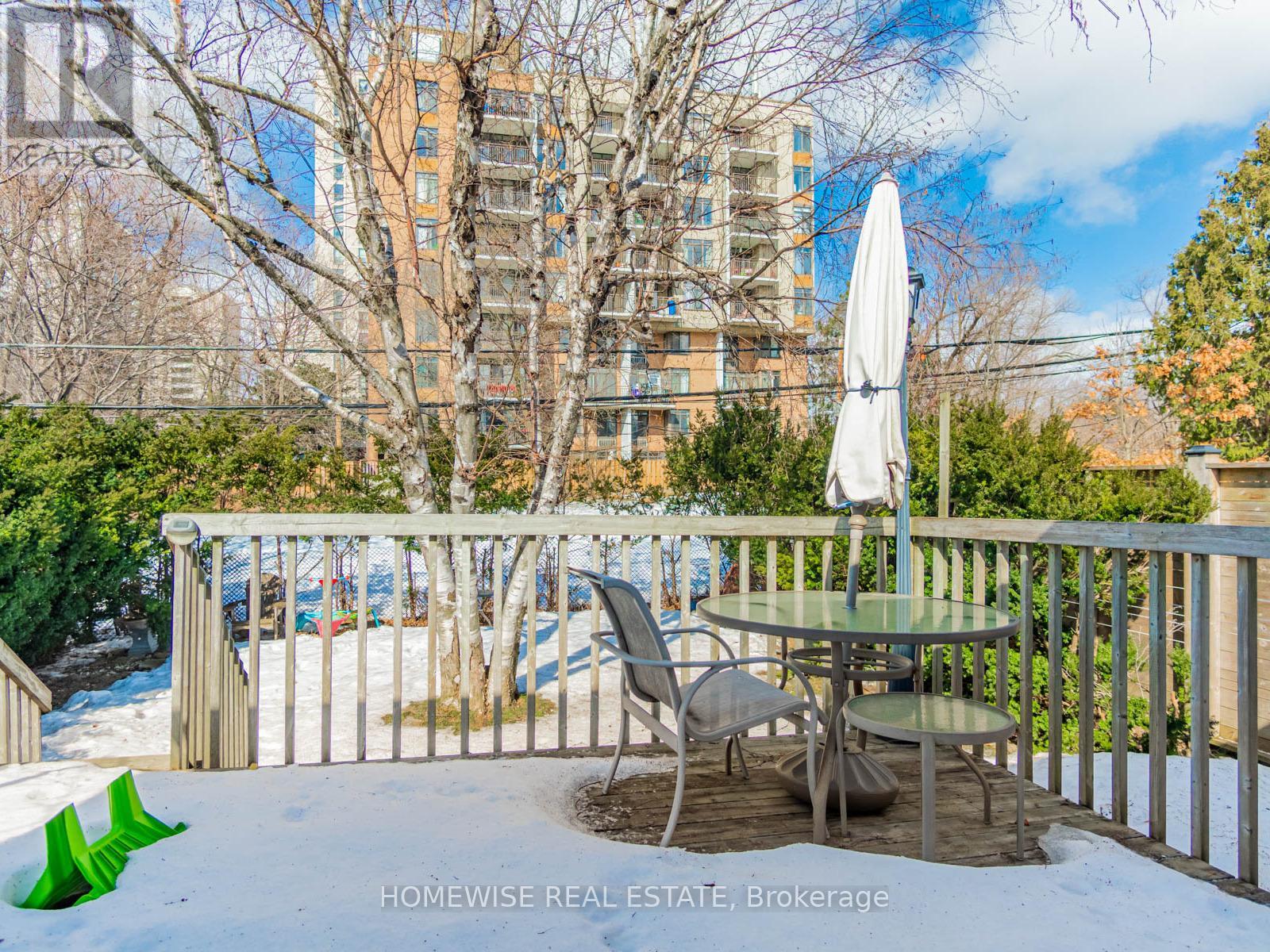 86 Fairleigh Crescent, Toronto, Ontario  M6C 3R9 - Photo 12 - C13510060