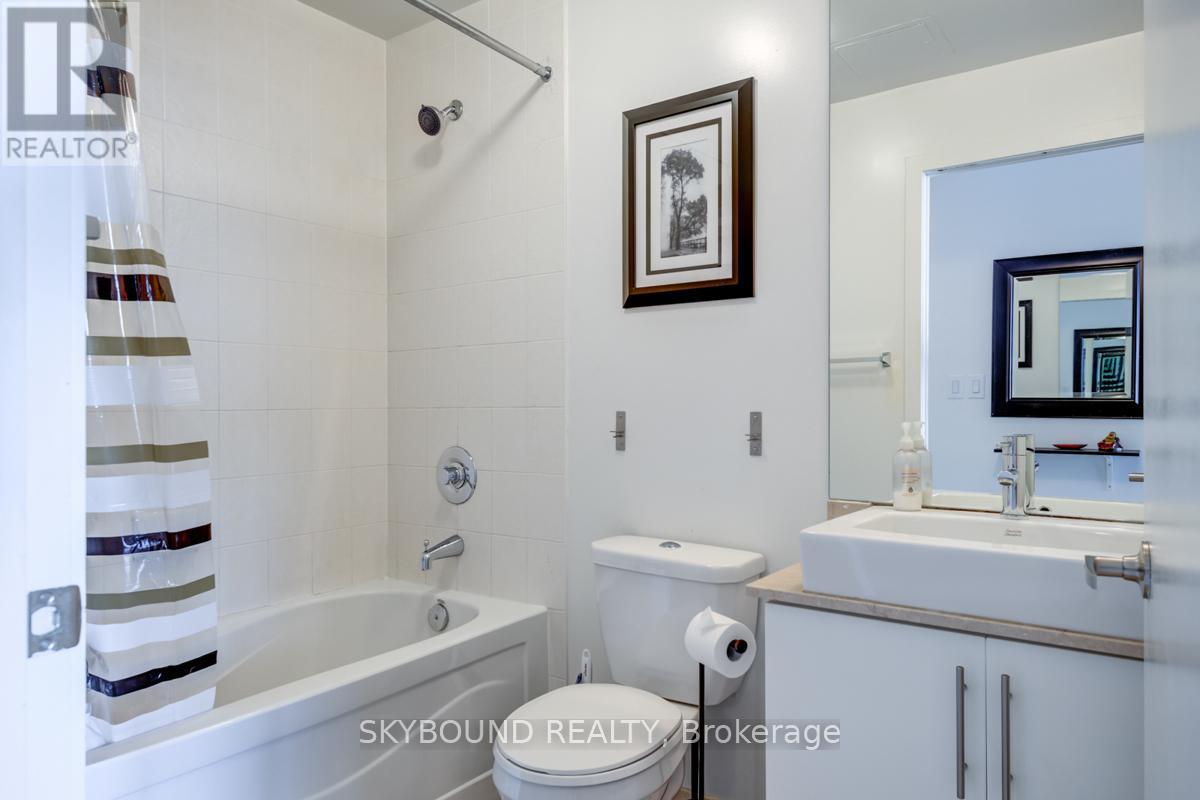 2709 - 55 Bremner Boulevard, Toronto, Ontario  M5J 0A6 - Photo 13 - C13511148