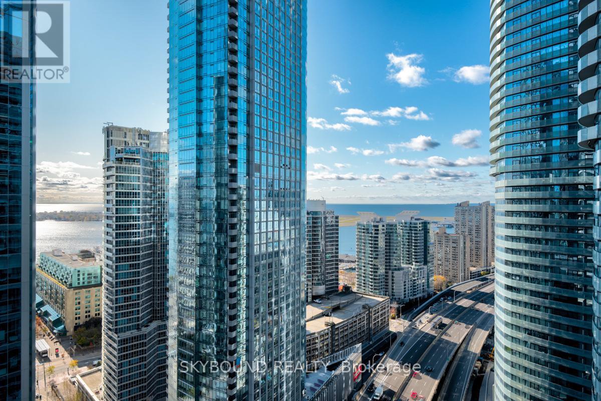 2709 - 55 Bremner Boulevard, Toronto, Ontario  M5J 0A6 - Photo 15 - C13511148