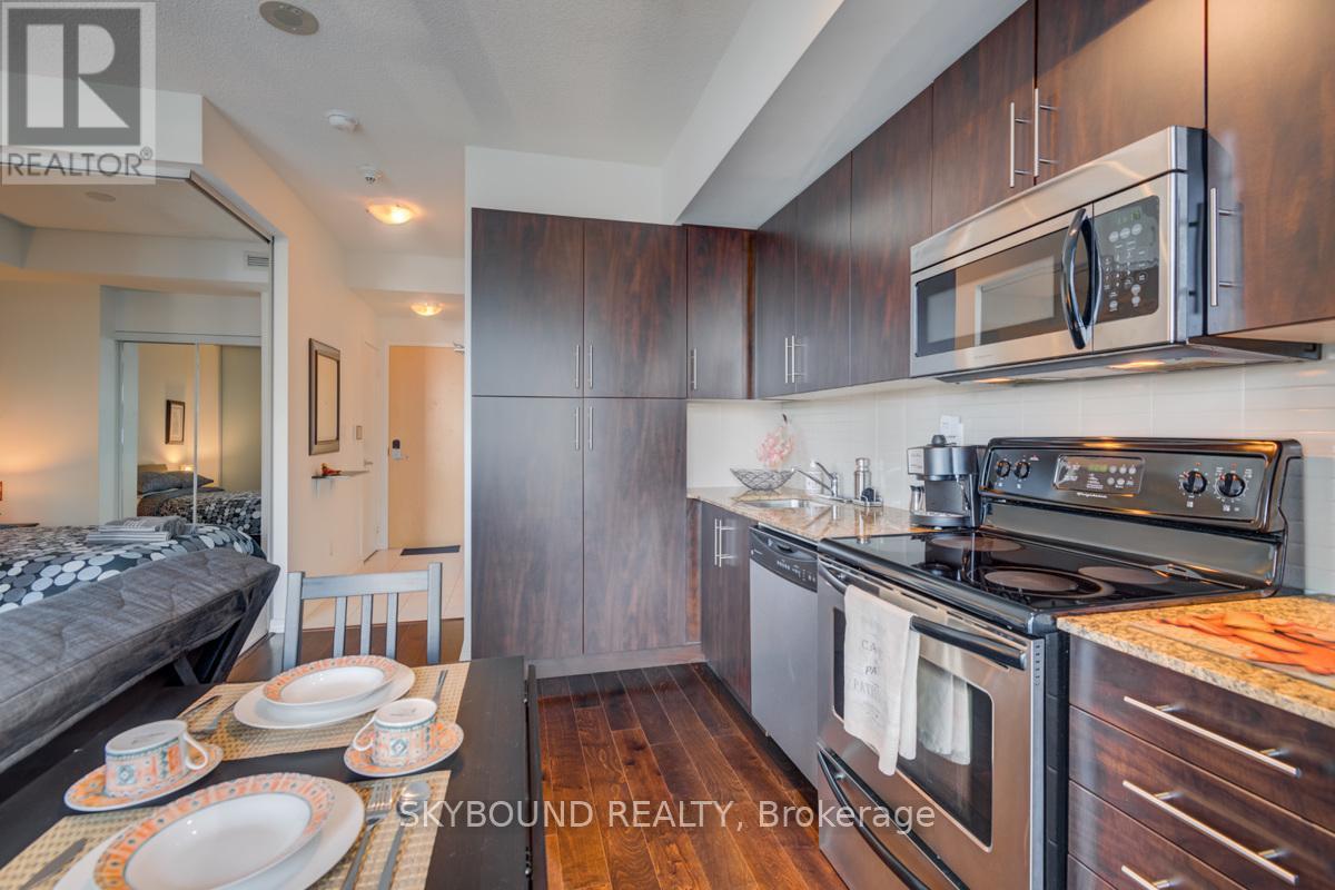 2709 - 55 Bremner Boulevard, Toronto, Ontario  M5J 0A6 - Photo 5 - C13511148