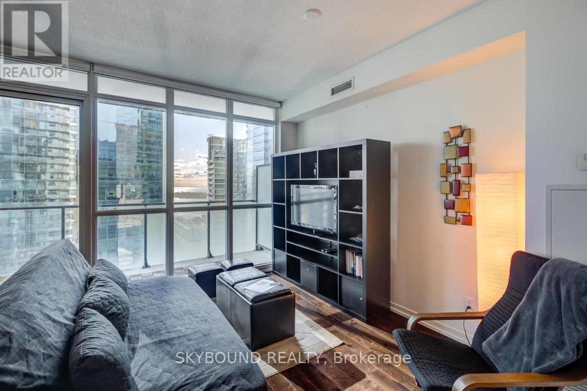 2709 - 55 Bremner Boulevard, Toronto, Ontario  M5J 0A6 - Photo 7 - C13511148