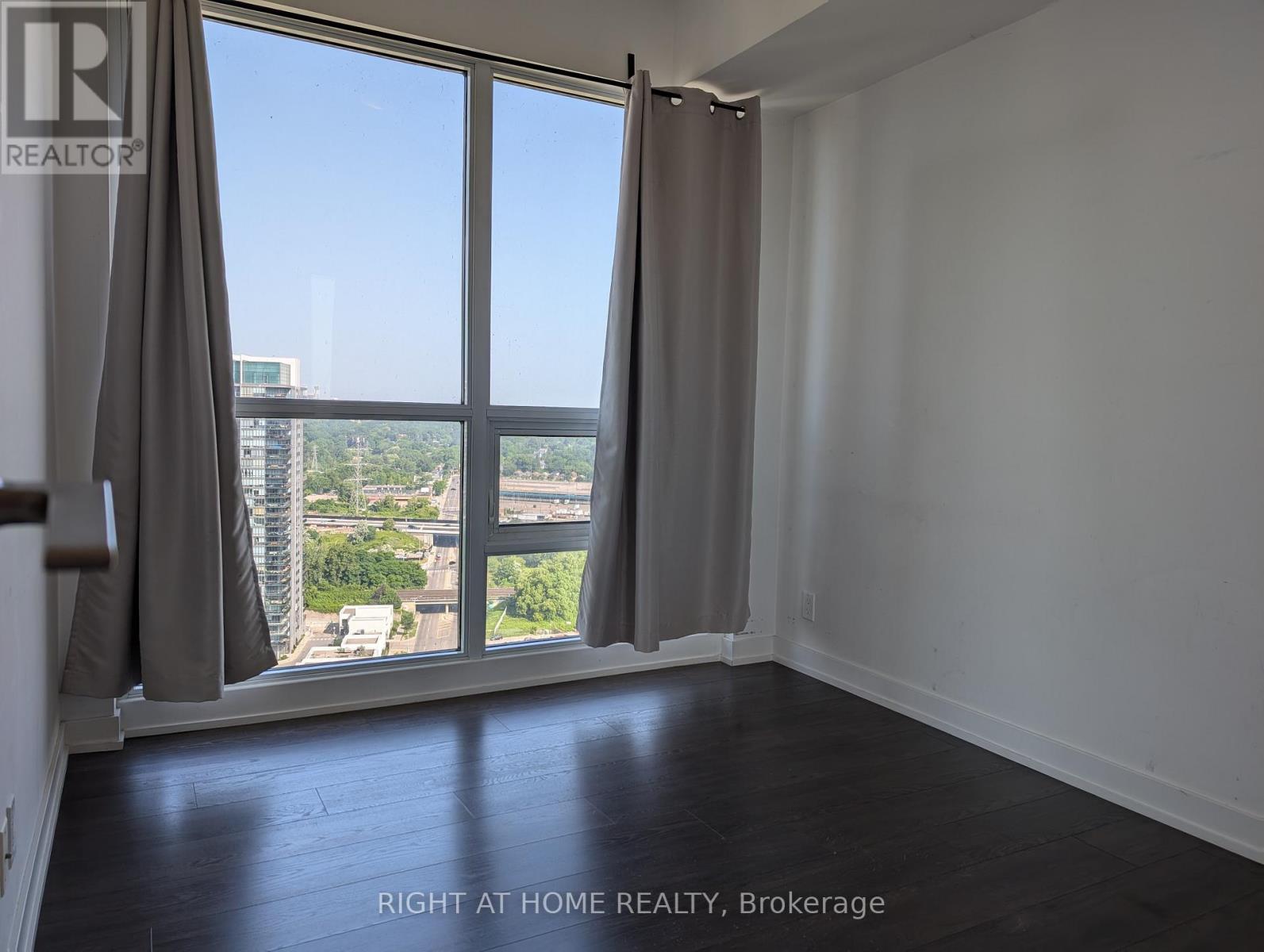 3204 - 2200 Lake Shore Boulevard W, Toronto, Ontario  M8V 1A4 - Photo 7 - W13509992
